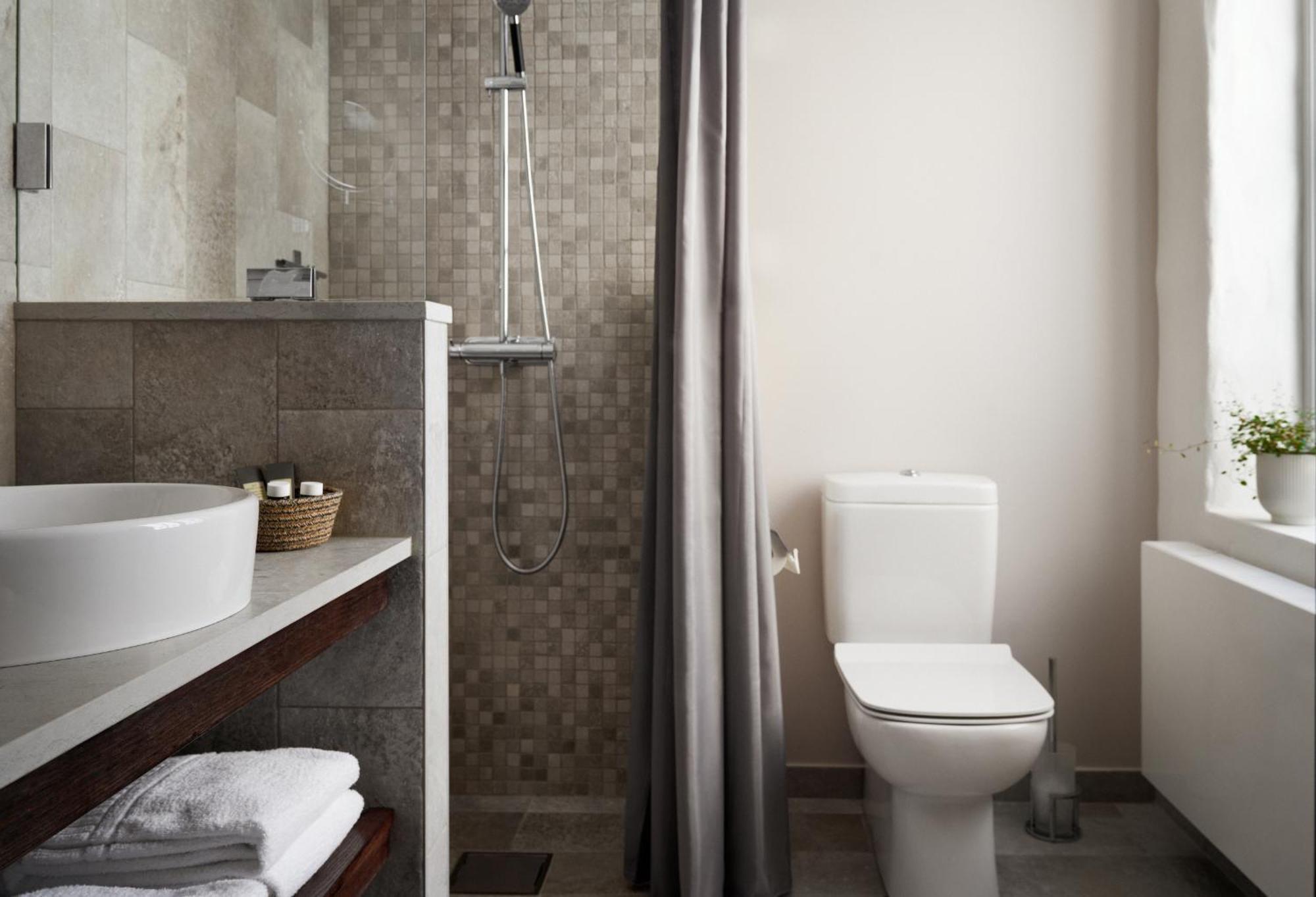 Hotel Helgeand Wisby Visby Ngoại thất bức ảnh